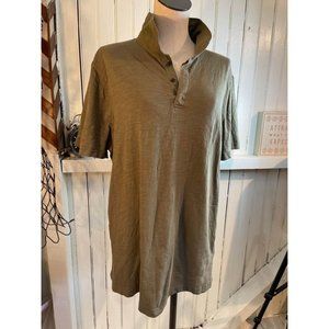 Banana republic men’s extra-large polo short sleeve in olive green